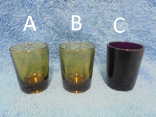 Riihimen Lasi, vrillinen snapsilasi, vihre tai viininpunainen, A344