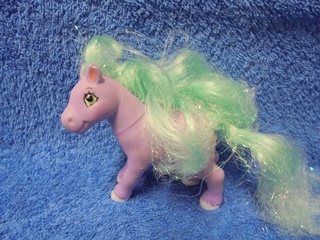 Lanard 1994. My Little Pony, lila vartalo, akvamariini harja, thti, E376