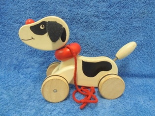 Pin Toy, puinen vedettv koiranpentu, E518