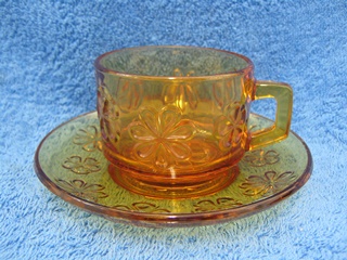 Vereco, lasinen ruskea kahvikuppi ja tassi, Daisy, vintage, A217