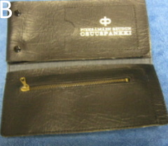 Osuuspankki, musta keinonahkainen, lokerikko tai muistilappu/ lompakko, V667