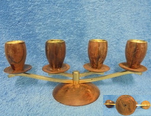 Neljn kynttiln kynttelikk, teak/ messinki, vintage, A1017