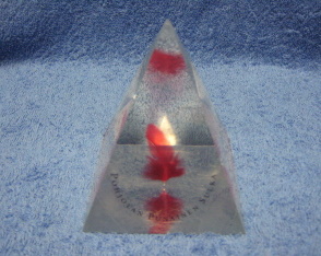 Pohjolan punainen sulka, pyramidi, A1274