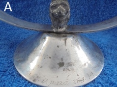 Metallinen kynttelikk�, kolmen- Karhu tai kahden, A1872