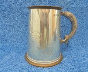 Tinatuoppi, Kalan-kuva, kalaripa, A1945