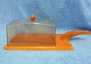 Kjeni danish modern, teak juustotarjotin kuvulla, vintage, A287