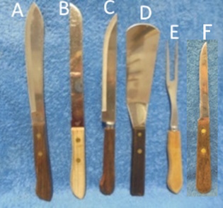 Japanilainen, puuvartinen, veitsi tai lasta tai paistihaarukka, A3567