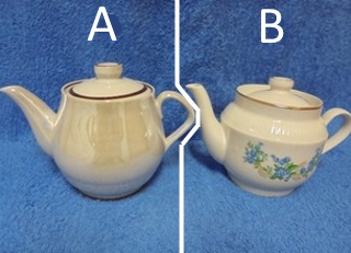 Novgorod Porcelain, teekannu, valkoinen tai sinikukkainen, vintage,  A357