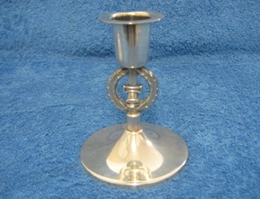 Kuopion Sotainvalidit 1977, kynttilnjalka, A359