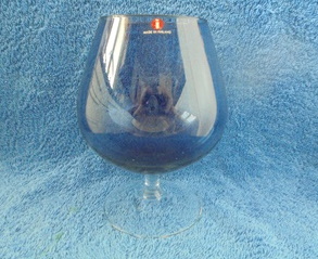 Iittala, aromi-/ konjakkilasi, sininen/ kirkas, Timo Sarpaneva, A877