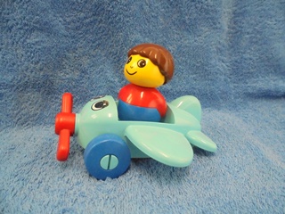 Lego Primo, lentokone ja hahmo, E70