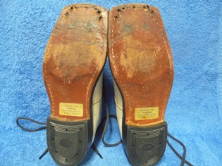 Vanhat monot koko 36, valkoiset hiihtokengt, B795