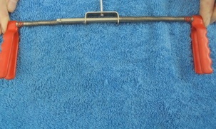 Jouselliset vaateripustimet, housu-/ hamehenkarit, 4kpl, S652