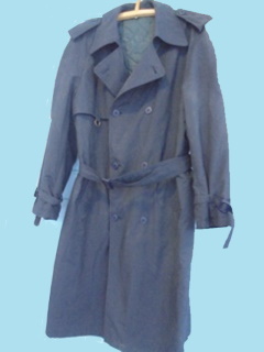 Tummansininen miesten takki, koko 46, ohut tikkivuori. V116