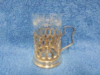Metallinen teelasin pidike, koristeltu lasi, A475