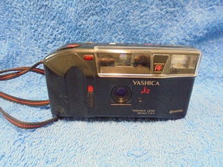 Kyocfra, Yashica AF-J2, Yashica Ninja Star II, kompaktikamera, B489