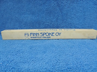 Finn Spoke Oy, puolia 298x2mm ja nippeleit 12x2mm, 6kpl, B749