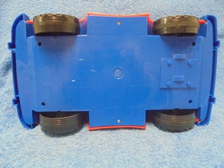 Volkswagen Beetle, punainen muoviauto, kupla, lelu, E303