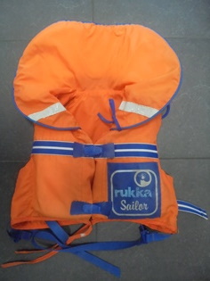 Rukka Seilor, lasten veneilyliivi, pelastusliivi, pilli, 15-20 kg, B825