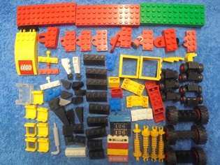 Kytetyt Lego- palikat, autojen-/ kulkuvlineiden osat, E701