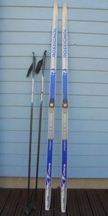 Rossignol XT-ultra sukset, Salomon Profil siteet, Yoko sauvat, B831