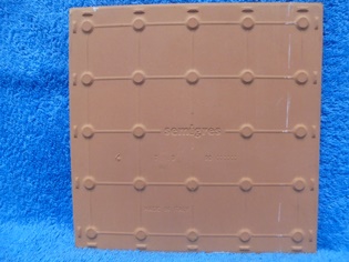 Keraaminen vuosilaatta 1991, T195