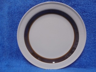 Rrstrand, lautanen, Forma, ruskea raita ja reunakuvio, Olli Arbelius, A3884