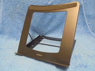 Deltaco, Delo-0200, taitettava metallinen tablettiteline, S377