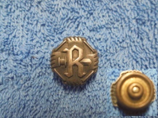 Rukajrven suunnan merkki, rhinremmimerkki, R586