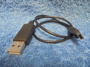 Garmin, mini USB-latauskaapeli, S702