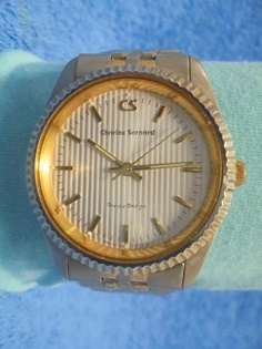 Charles Sernard Swiss desing, rannekello, V1023