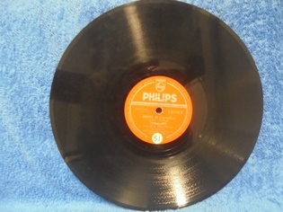 Frankie Laine, Answer Me/ Blowing Wild, Sellakka-nilevy, savikiekko, M685