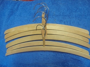 Vanhat puuhenkarit 6kpl, metallikoukut, S820