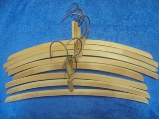 Vanhat puuhenkarit 8kpl, metalliset koukut, S864