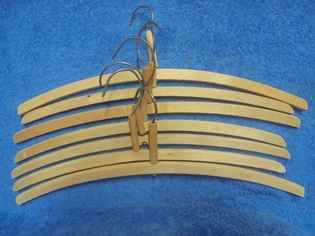 Vanhat puuhenkarit 7kpl, metalliset koukut, S437