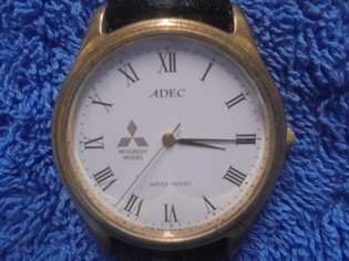 Adec, rannekello, Mitsubishi Motors- logo, V971
