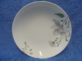 Apilanlehti Kalevala koru, lautanen, Vallila- Clematis, Tarja Orsjoki, A765