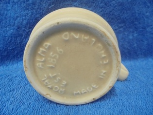 Royal Alma Est 1856, beesi posliininen muki, ruskeat koristeet, vintage, A651