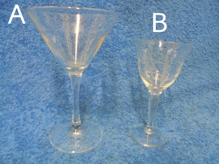 Marttiini-lasi tai hiottu viinilasi, A1539