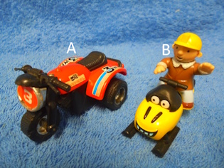 3 Wheel-m�nkij� tai Puuha-Pete + moottorikelkka, E987