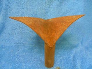 Iso vanha ruosteinen kuokan ter�, kynt�, T246