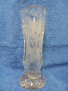 Neman Glassworks, massiivinen kristallinen maljakko, A155