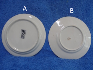 Arabia, valkoinen pullalautanen, Leijona-leimainen tai kultareunainen, A1713