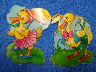 Vanhat kiiltokuvat 2 kpl, lintu, ker�ily, R747