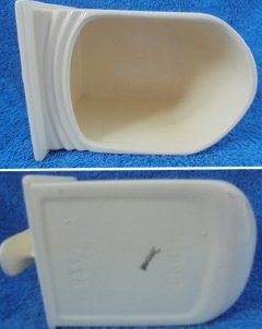 Mausteikon posliininen vetolaatikko, Kaffe, S131