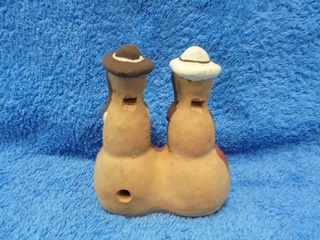 Perulainen pilli, kaksi soittajaa, kytetyt/ vanhat tavarat, E453