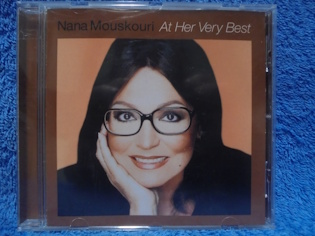 Nana Mouskouri, At Her Very Best, 2001, CD-levy, M542
