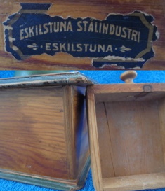 Eskilstuna Stlindustri, vanha kahvimylly, puu/ metalli, A1849