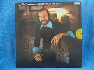 Tim Dawson, elephants in the rain, 1975, LP-levy, R953