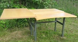 Isku, ATK-pöytä, kolmiosainen työpöytä, säädettävä korkeus, H142